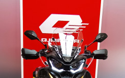 QJ MOTOR SRT 900 SX