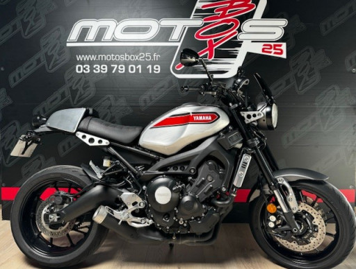 YAMAHA XSR 900 ABS – A PARTIR DE 156€/MOIS