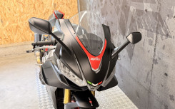 APRILIA RSV4 1100 RR AKRAPOVIC 5000kms