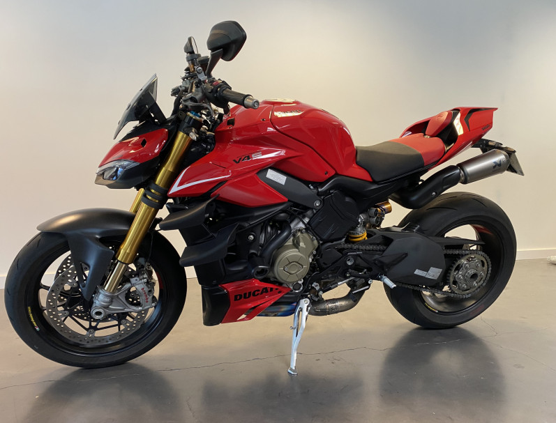 DUCATI STREETFIGHTER V4S