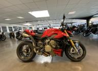 DUCATI STREETFIGHTER V4S
