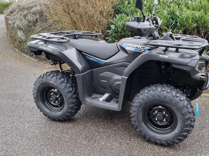 QUAD CF MOTO CFORCE 520 COURT 