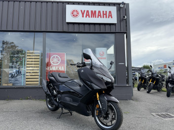 YAMAHA XP T-MAX 560 TECH MAX