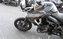 TRIUMPH TIGER 800 XRT ACCIDENTE RSV N°17295