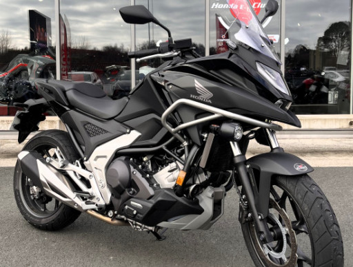 Honda NC 750 X + EQUIPEMENT (120 €/Mois)