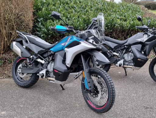 CF MOTO 800 MTX 8999 € TTC  MOTORS 54 MOTO NEUVE 0 KMS !!!