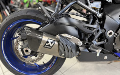 SUZUKI GSX-S 1000 GT AKRAPOVIC