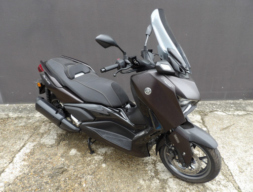 YAMAHA XMAX 300 Tech Max