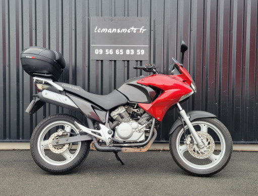 HONDA VARADERO 125 SEULEMENT 19065 KM