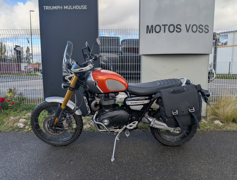 TRIUMPH SCRAMBLER 1200 XE 1ERE MAIN