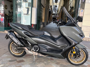YAMAHA XP T-MAX 560 TECH MAX
