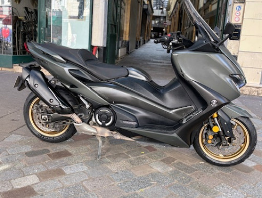 YAMAHA XP T-MAX 560 TECH MAX