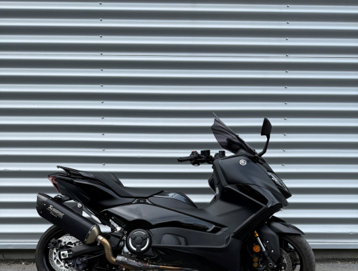 YAMAHA T-MAX 560 TECH MAX