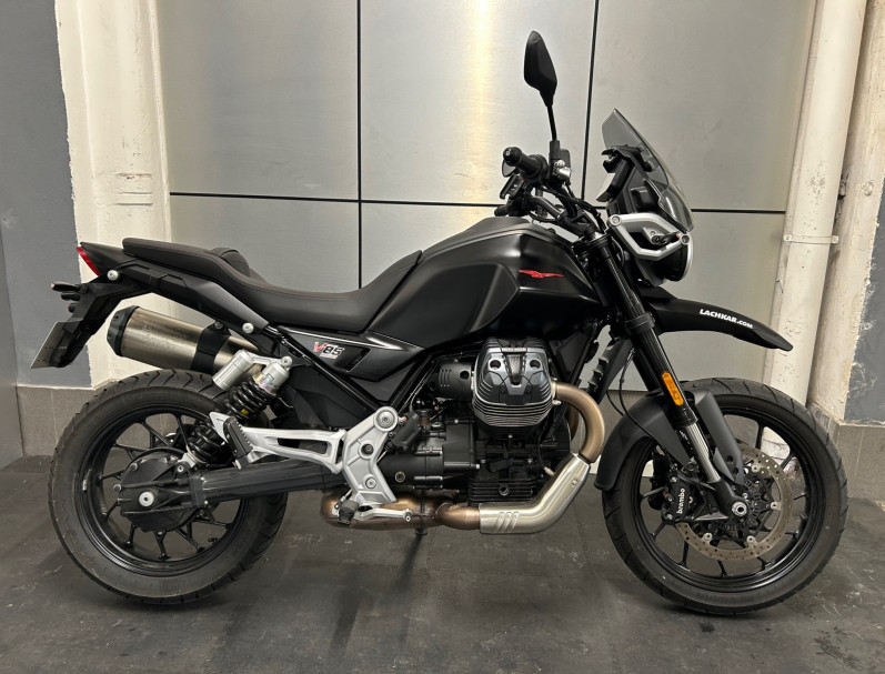 MOTO GUZZI V85 STRADA