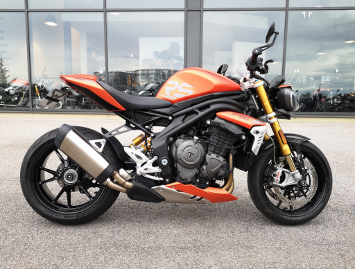 TRIUMPH SPEED TRIPLE 1200 RS