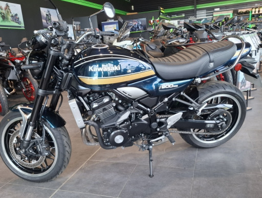 KAWASAKI Z 900 RS