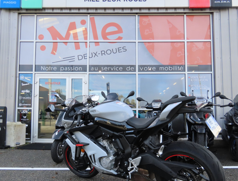 CF MOTO 675 SR-R - Garantie 08/2027