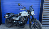 TRIUMPH STREET SCRAMBLER  900
