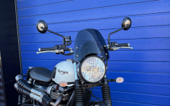 TRIUMPH STREET SCRAMBLER  900