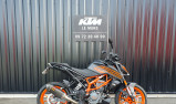 KTM 125 DUKE  SEULEMENT 2600 KILOMETRES
