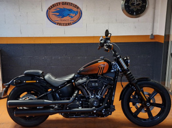 HARLEY-DAVIDSON SOFTAIL STREET BOB 1868