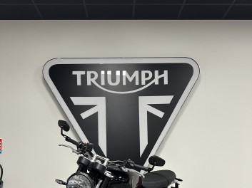 TRIUMPH SPEED TWIN 1200