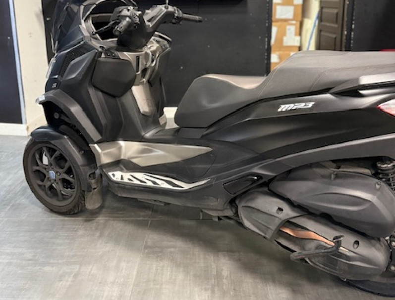 PIAGGIO MP3 530 HPE EXCLUSIVE