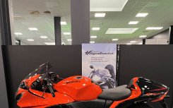 SUZUKI GSX-R 1340 HAYABUSA