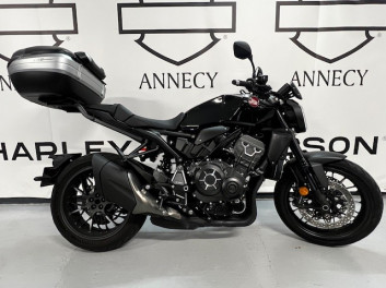 HONDA CB 1000 R black edition