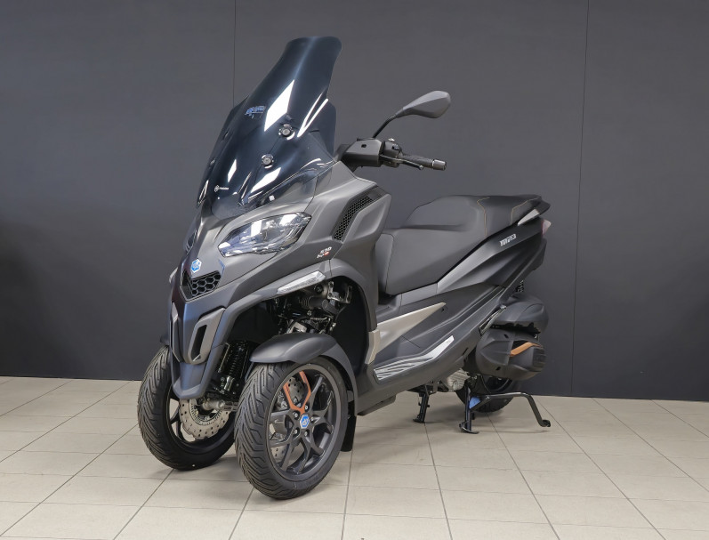 PIAGGIO MP3 530 HPE EXCLUSIVE