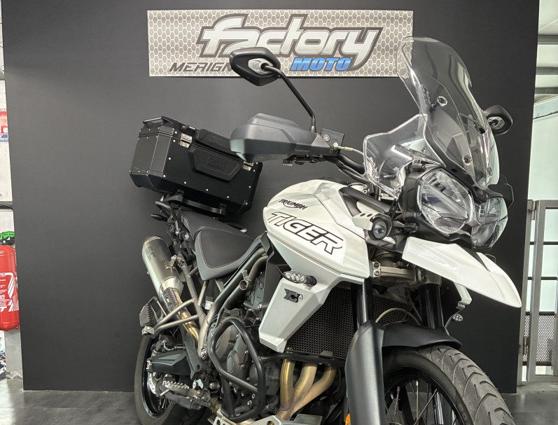 TRIUMPH TIGER 800 XCA