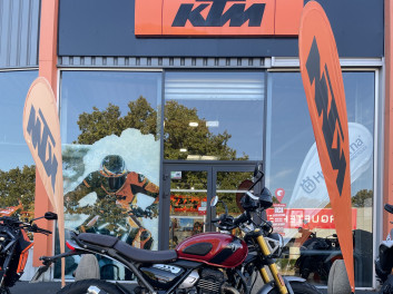 TRIUMPH Scrambler 400 X