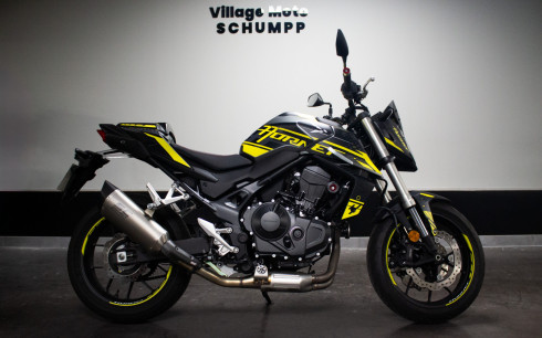 HONDA CB 750 HORNET
