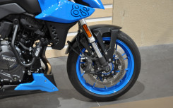 SUZUKI GSX-8S