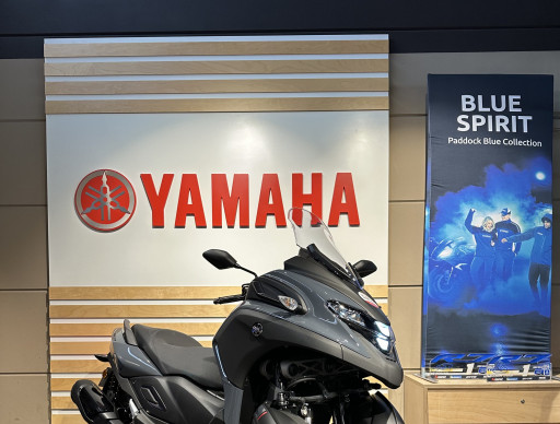 YAMAHA TRICITY 300