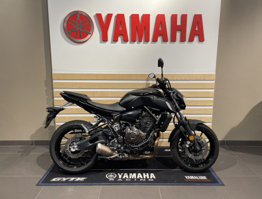 YAMAHA MT-07