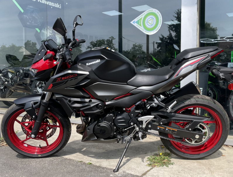 KAWASAKI Z500 SE