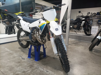 HUSQVARNA TC 125 neuve