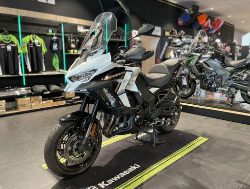 KAWASAKI VERSYS 1100 S