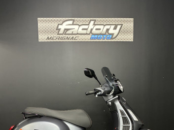 VESPA GTS 300 SUPER SPORT