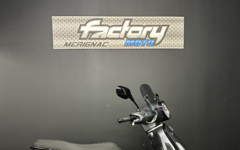 VESPA GTS 300 SUPER SPORT