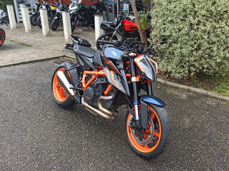 KTM 1290 SUPER DUKE R EVO