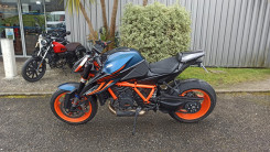 KTM 1290 SUPER DUKE R EVO