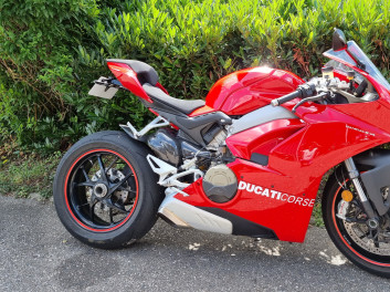 DUCATI PANIGALE 1103 V4 MOTORS 54  3778 KMS !!!