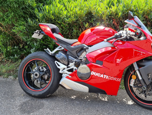 DUCATI PANIGALE 1103 V4 MOTORS 54  3778 KMS !!!