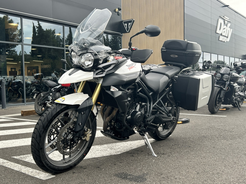 TRIUMPH TIGER 800 ABS