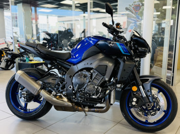 YAMAHA MT-10
