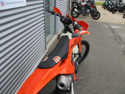 KTM 250 EXC-F 2025 42h à partir de 184€/mois*
