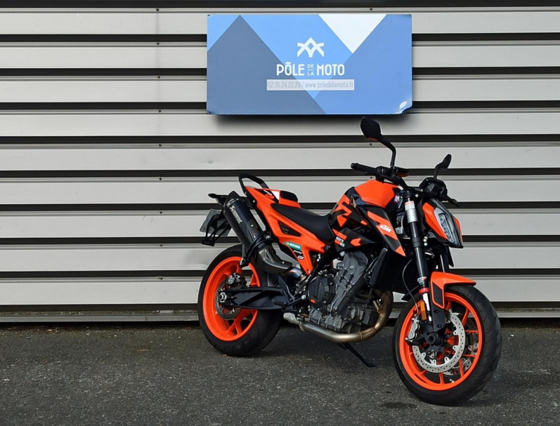 KTM 890 DUKE