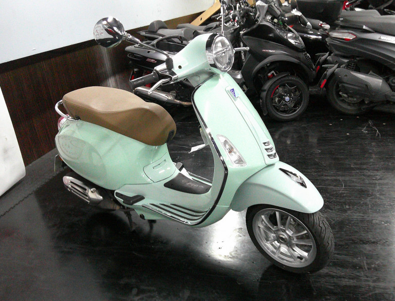 VESPA PRIMAVERA 50 4T 2019 6500KM